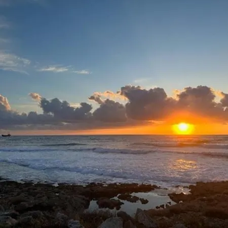 Apartment New Cozy Near The Sea! Paphos