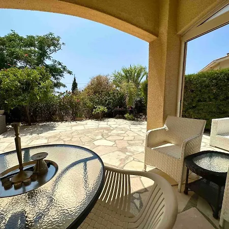 Apartment New Cozy Near The Sea! *